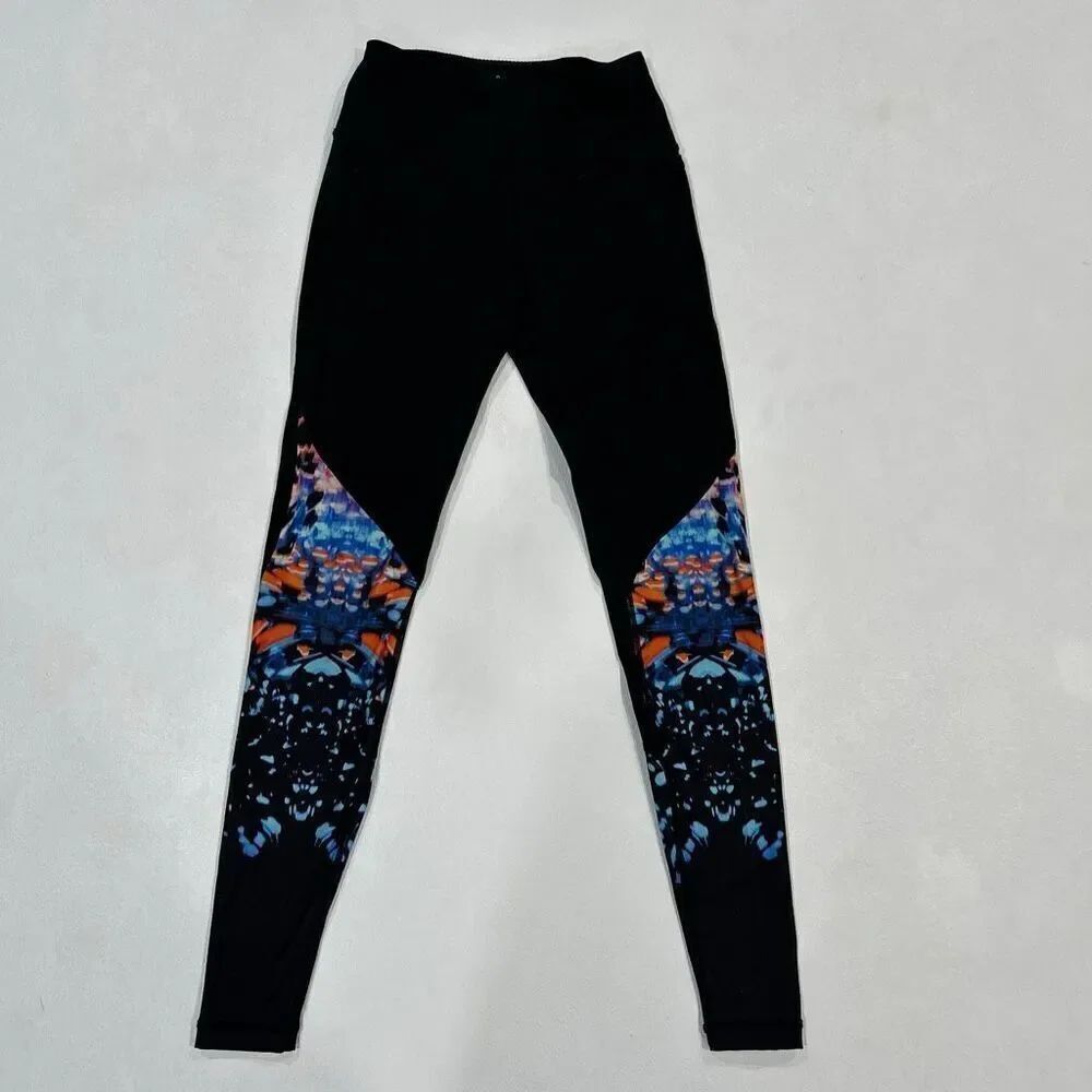 Sweaty Betty Power Leggings size:  US 2 Black Full Length Abstract Print